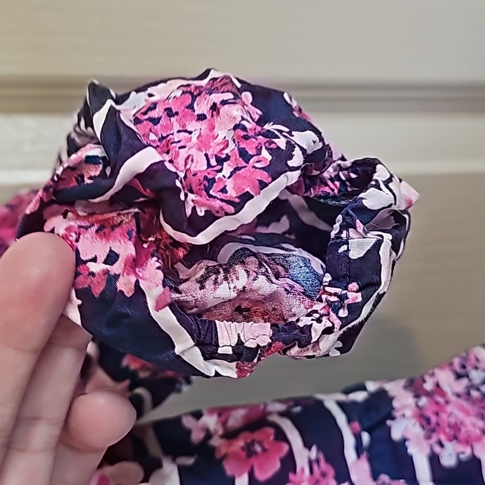 Crown & Ivy kids girls medium floral shirt - Picture 5 of 6